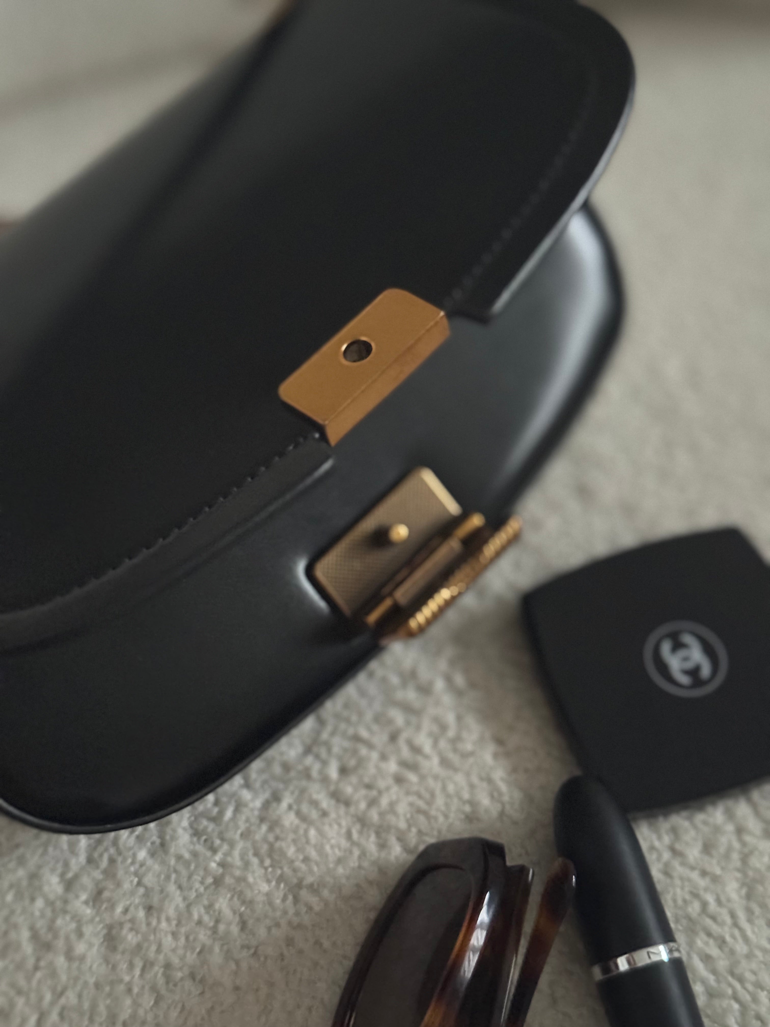 Maddiison Shoulder Bag